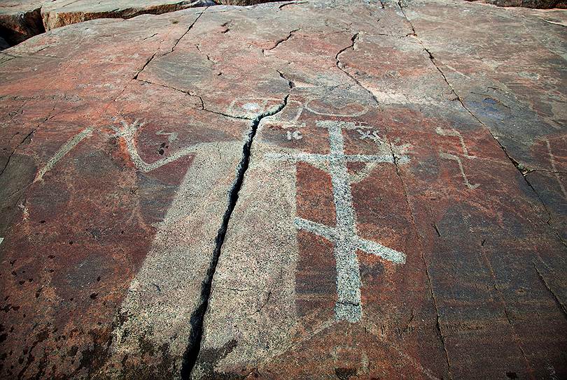 Besov Nos Petroglyphs on Onega — 2