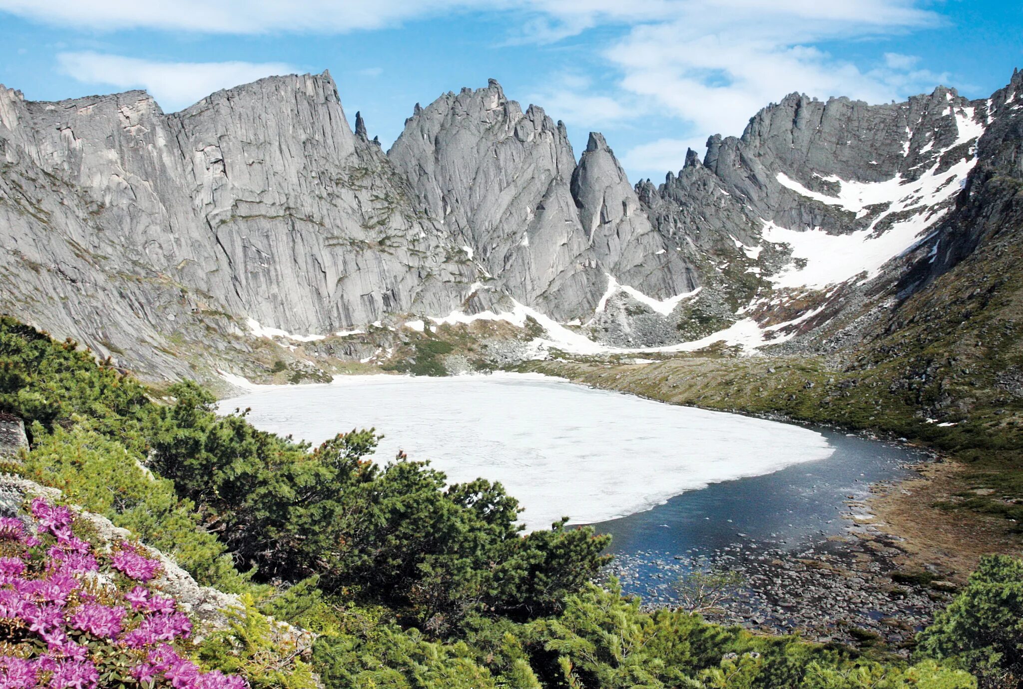Dusse-Alin Range — 2