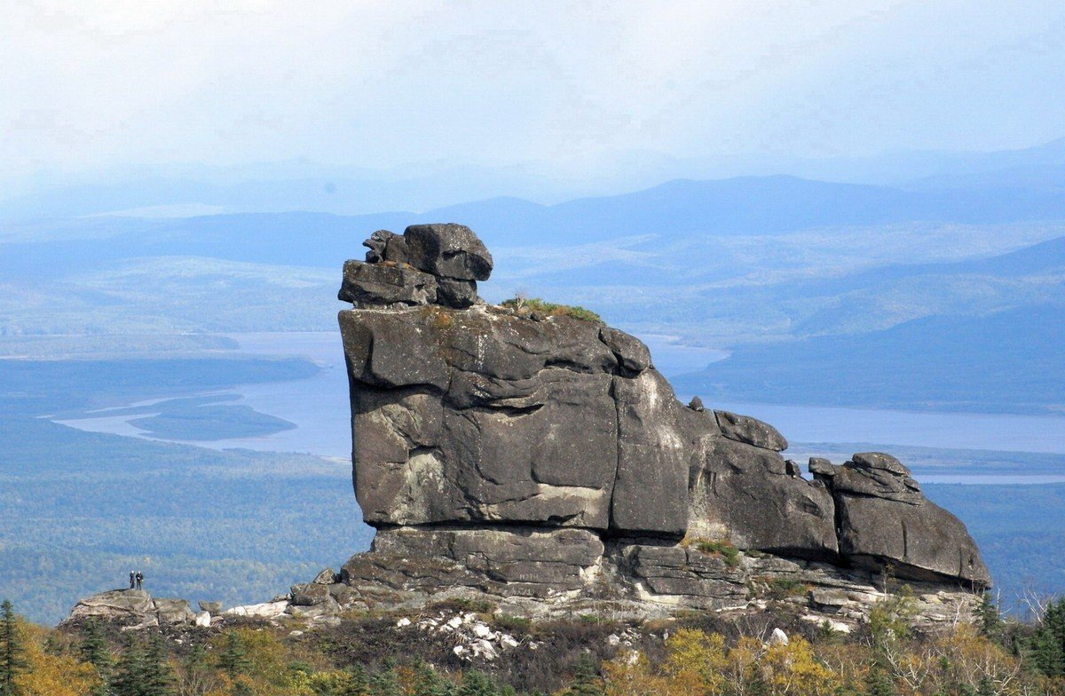 Komsomolsk-on-Amur Cliffs