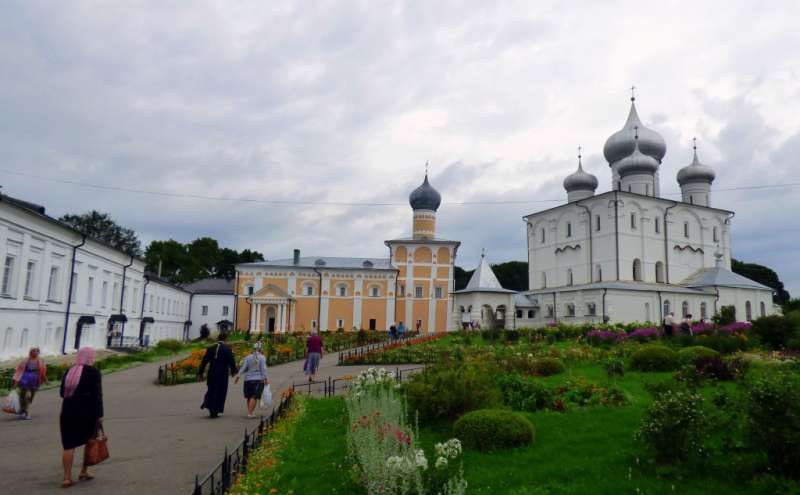 Khutyn Monastery