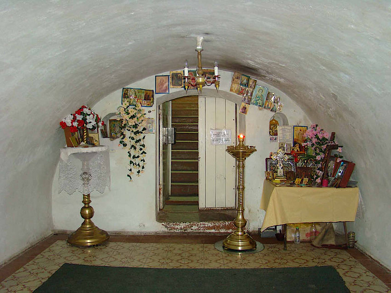 Cave Church (Livny)