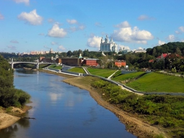 Rudnya Dnieper Embankment — 2