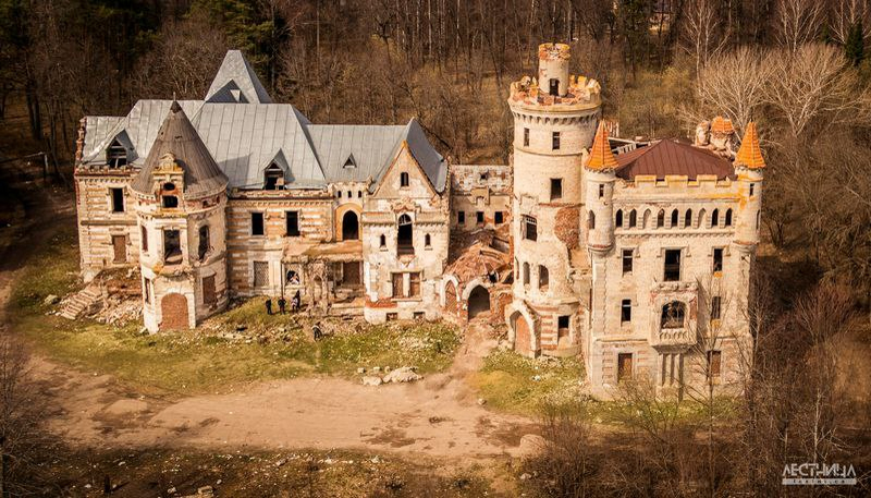 Khrapovitsky Estate in Muromtsevo — 2